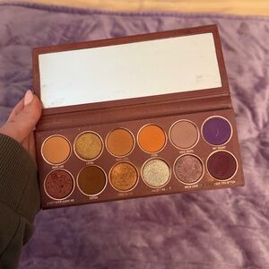 Kylie Cosmetics Jordyn Eyeshadow Palette - Rose Gold and Brown Accents